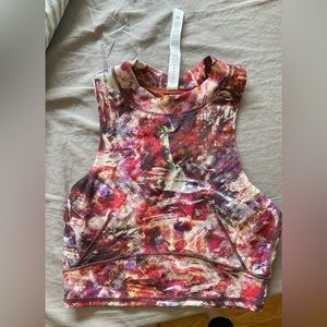 Lululemon top